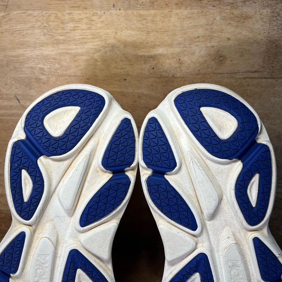 Hoka One One Bondi 8 REFLECTIVE Womens Size 6 Running Shoes Sneakers Orange Blue - Picture 9 of 12